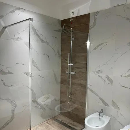 Civico 8 Couette-café